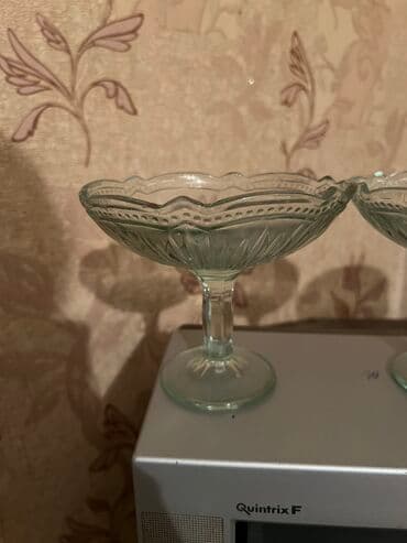 Satılır qədimi qabdır çəkisi ağırdır heç bir qırığı sınığı yoxdur bir lalafo.az -da Satılır qədimi qabdır çəkisi ağırdır heç bir qırığı sınığı yoxdur bir