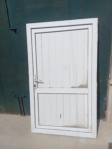 Ağ rəngli PVC giriş/qapı bloku - Material: PVC profil lalafo.az -da Ağ rəngli PVC giriş/qapı bloku - Material: PVC profil