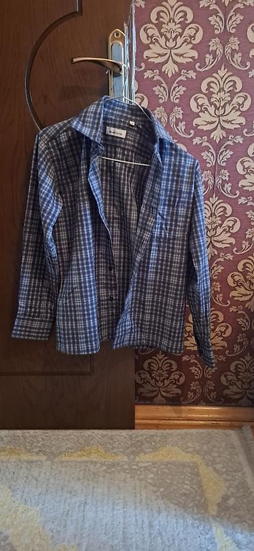 Kişi köynəyi – kvadrat naxışlı, mavi-boz tonlarda(25 azn ə alınıb 5 lalafo.az -da Kişi köynəyi – kvadrat naxışlı, mavi-boz tonlarda(25 azn ə alınıb 5