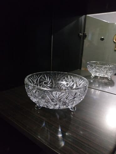 Kəsilmiş şüşə/qab kristal salat qabı - Material: qalın kəsilmiş lalafo.az -da Kəsilmiş şüşə/qab kristal salat qabı - Material: qalın kəsilmiş