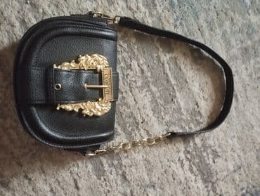 Qara mini çiyin çantası çox Az işlənib Əla vəzyətdərir - Material lalafo.az -da Qara mini çiyin çantası çox Az işlənib Əla vəzyətdərir - Material