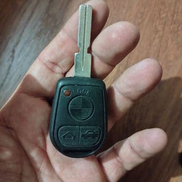 BMW avtomobil üçün uzaqdan idarəetməli açar - Mexaniki bıçaq tipli lalafo.az -da BMW avtomobil üçün uzaqdan idarəetməli açar - Mexaniki bıçaq tipli