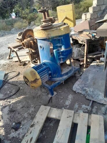 Boru əyən.62 lik borya qədər əyir. 7.5 kvt matorla.Durpa eyen lalafo.az -da Boru əyən.62 lik borya qədər əyir. 7.5 kvt matorla.Durpa eyen