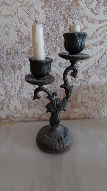 Qədimi şamdan. 50 ilindir. 90 manat lalafo.az -da Qədimi şamdan. 50 ilindir. 90 manat