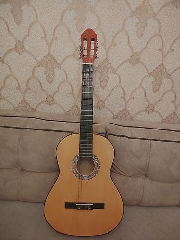 Klassik gitara lalafo.az -da Klassik gitara