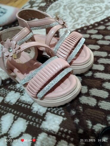 Basanojkalar, Qız üçün, 23 lalafo.az -da Basanojkalar, Qız üçün, 23