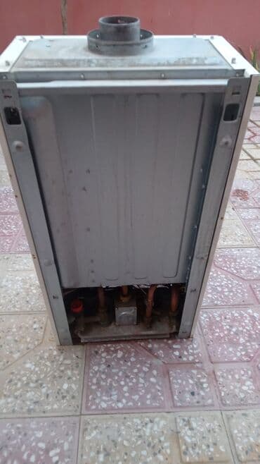 ARCİO divar tipli komb pompası işləmir qardaş hissəsləri işlək lalafo.az -da ARCİO divar tipli komb pompası işləmir qardaş hissəsləri işlək