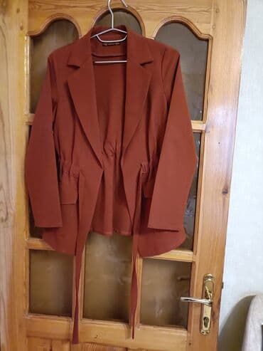 Ölçü 38Qadın jileti/bleyzeri – paslı terrakota rəngi - Model: uzun lalafo.az -da Ölçü 38Qadın jileti/bleyzeri – paslı terrakota rəngi - Model: uzun