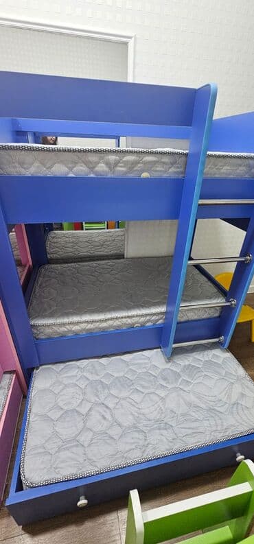 Oğlan və qız üçün, İşlənmiş, Çarpayı, Matras ilə lalafo.az -da Oğlan və qız üçün, İşlənmiş, Çarpayı, Matras ilə