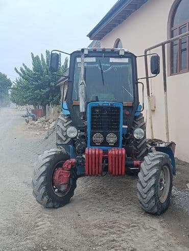 MTZ Belarus tipli təkərli traktor Xüsusiyyətlər: - Ön dartı ilə lalafo.az -da MTZ Belarus tipli təkərli traktor Xüsusiyyətlər: - Ön dartı ilə