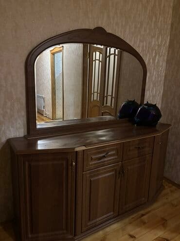 Güzgülü lalafo.az -da Güzgülü