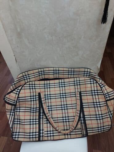 Original Kappa sumkasidir.Yaxşi veziyyetdedir.100 azn alinib.Endirimle lalafo.az -da Original Kappa sumkasidir.Yaxşi veziyyetdedir.100 azn alinib.Endirimle