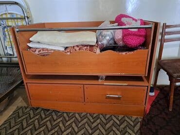 İşlənmiş, Təknəfərlik çarpayı, Bazalı, Matrassız, Siyirməli, Azərbaycan lalafo.az -da İşlənmiş, Təknəfərlik çarpayı, Bazalı, Matrassız, Siyirməli, Azərbaycan