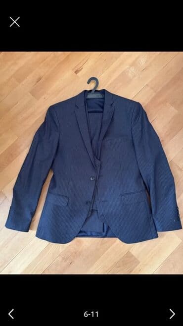 Klassik kişi kostyumu – 3 hissəli dəst ölçü 48 - Rəng: tünd göy - lalafo.az -da Klassik kişi kostyumu – 3 hissəli dəst ölçü 48 - Rəng: tünd göy -