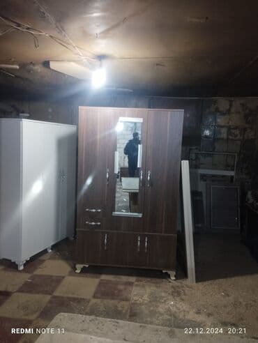 AĞA_MOBILYA: Yeni, Açılan, 3 qapılı Düz dolab, Qarderob, paltar dolabı lalafo.az -da AĞA_MOBILYA: Yeni, Açılan, 3 qapılı Düz dolab, Qarderob, paltar dolabı