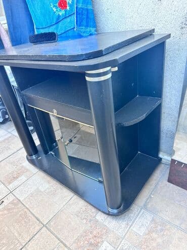 Düz TV altlığı, Polkalı, Taxtalı lalafo.az -da Düz TV altlığı, Polkalı, Taxtalı