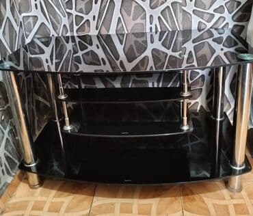 Künc Tv altlığı, Polkalı, Şüşəli lalafo.az -da Künc Tv altlığı, Polkalı, Şüşəli