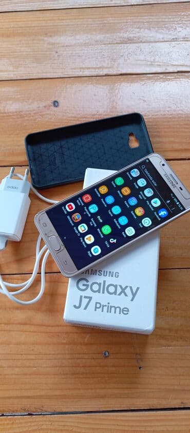 Tecno Spark 20C, 256 GB, rəng - Göy, Barmaq izi, İki sim kartlı, Sensor lalafo.az -da Tecno Spark 20C, 256 GB, rəng - Göy, Barmaq izi, İki sim kartlı, Sensor