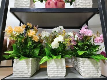 Süni dekorativ güllər – keramika dibçəklərdə - Tərkib: Yüksək lalafo.az -da Süni dekorativ güllər – keramika dibçəklərdə - Tərkib: Yüksək