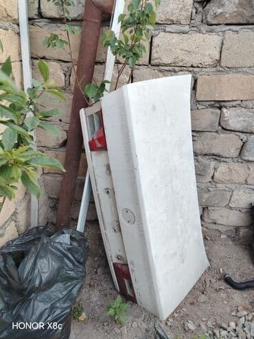 Avtomobil ehtiyat hissələri paketi Satılır: ağ rəngdə avtomobil kuzov lalafo.az -da Avtomobil ehtiyat hissələri paketi Satılır: ağ rəngdə avtomobil kuzov