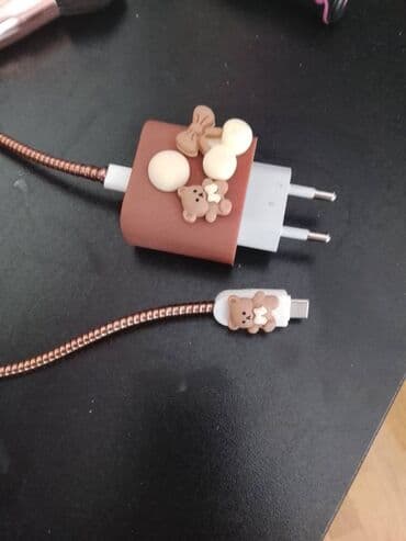 İphone adaptiri satilir 3 defe adaptirda istifade edilib telefon lalafo.az -da İphone adaptiri satilir 3 defe adaptirda istifade edilib telefon