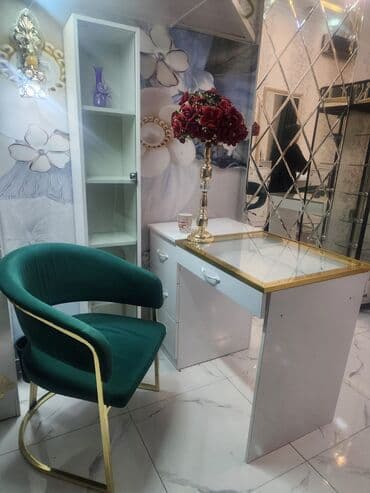 İşlənmiş, Manikür üçün masa, Güzgüsüz lalafo.az -da İşlənmiş, Manikür üçün masa, Güzgüsüz