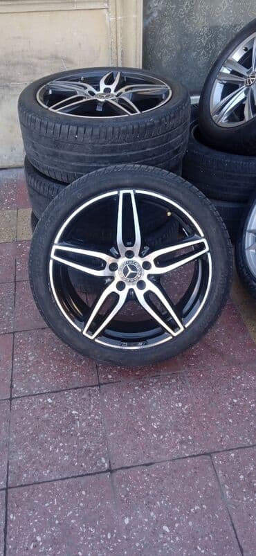 Disk təkər Mercedes-Benz R 20, 5 Boltlu lalafo.az -da Disk təkər Mercedes-Benz R 20, 5 Boltlu