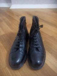 Qara rəngli kişi botları - Ölçü: 40 (altlıqda qeyd olunub) - Model lalafo.az -da Qara rəngli kişi botları - Ölçü: 40 (altlıqda qeyd olunub) - Model