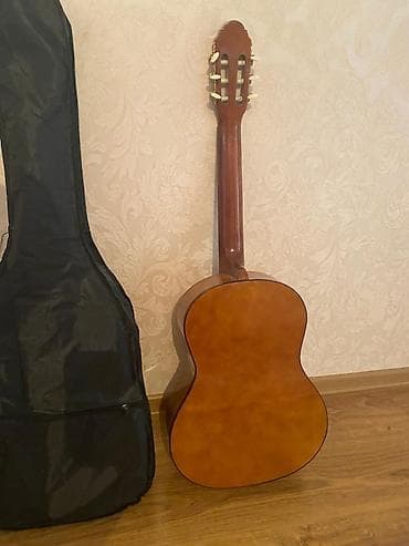 Klassik gitara, Yeni, Ünvandan götürmə, Ödənişli çatdırılma lalafo.az -da Klassik gitara, Yeni, Ünvandan götürmə, Ödənişli çatdırılma
