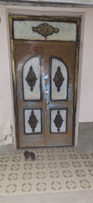İşlənmiş Otaq qapısı Çərçivə ilə, Ünvandan götürmə lalafo.az -da İşlənmiş Otaq qapısı Çərçivə ilə, Ünvandan götürmə