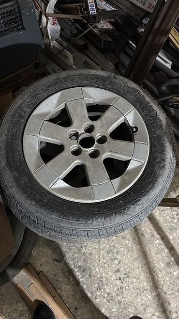 Disk təkər kalpak qarisiq satilir teker datçikine kimi üstündədir hec lalafo.az -da Disk təkər kalpak qarisiq satilir teker datçikine kimi üstündədir hec