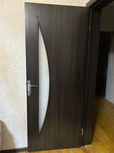 Məhsul: Qapı – otaq arası, dekorativ şüşəli 5 ededir 1 ededi 100 azn lalafo.az -da Məhsul: Qapı – otaq arası, dekorativ şüşəli 5 ededir 1 ededi 100 azn