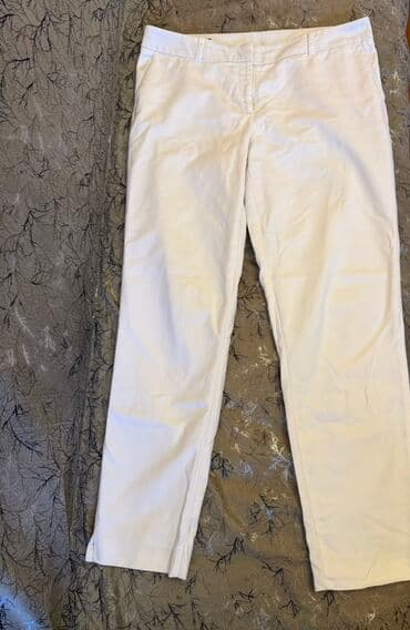 Ağ rəngli klassik qadın şalvarı - Rəng: ağ - Model: düz kəsim, orta lalafo.az -da Ağ rəngli klassik qadın şalvarı - Rəng: ağ - Model: düz kəsim, orta