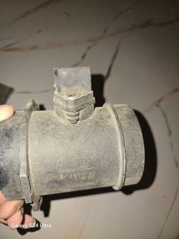 Датчики температуры: Volkswagen 4.4, 4.4 л, Бензин, 2005 г., Оригинал, Германия, Б/у at lalafo.az — 3 Датчики температуры: Volkswagen 4.4, 4.4 л, Бензин, 2005 г., Оригинал, Германия, Б/у — 3