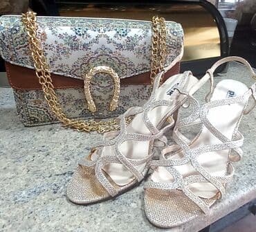 Ölçü: 39, rəng - Qızılı, İşlənmiş lalafo.az -da Ölçü: 39, rəng - Qızılı, İşlənmiş