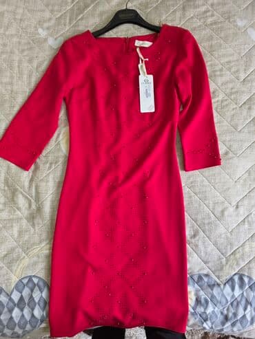 36 bədən, geyinilməyib, rəngi qırmızıdır lalafo.az -da 36 bədən, geyinilməyib, rəngi qırmızıdır