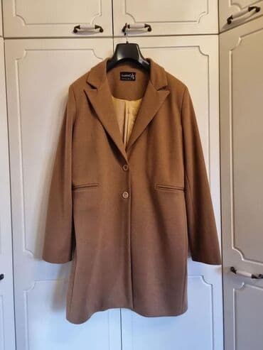 Palto kawemir (bej) Turkiyeden getirilib 150 azn satilir 50 azn. Olcu lalafo.az -da Palto kawemir (bej) Turkiyeden getirilib 150 azn satilir 50 azn. Olcu