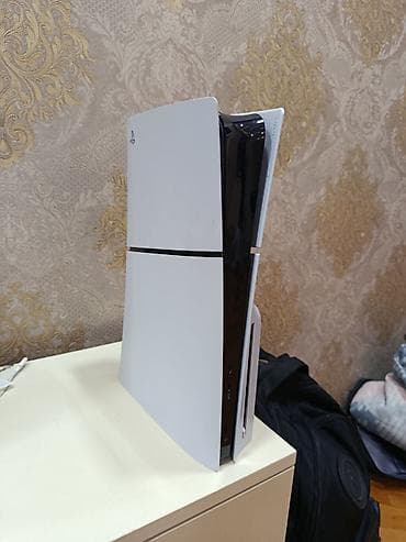 Sony PlayStation 5 Slim Disc (1 TB) + 2 DualSense + Oyunlar lalafo.az -da Sony PlayStation 5 Slim Disc (1 TB) + 2 DualSense + Oyunlar