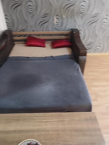 Çevrilən divan və qəhvə masası dəsti - 2 nəfərlik kompakt divan at lalafo.az Çevrilən divan və qəhvə masası dəsti - 2 nəfərlik kompakt divan