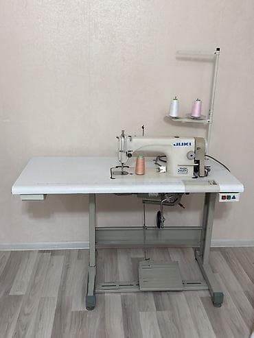 Əla vəziyyətdədir az işlənib JUKI sənaye tikiş maşını – stolüstü at lalafo.az Əla vəziyyətdədir az işlənib JUKI sənaye tikiş maşını – stolüstü