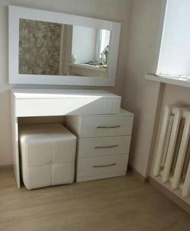 Yeni, Güzgülü lalafo.az -da Yeni, Güzgülü