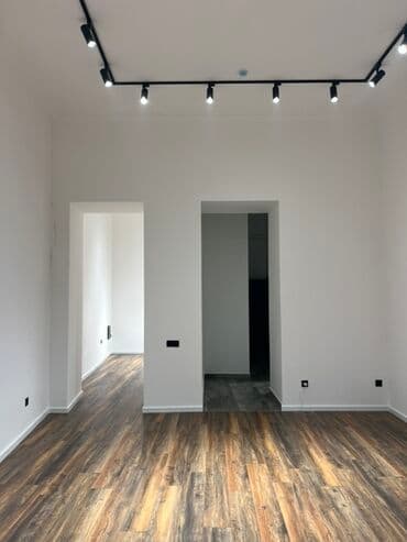 İcarəyə obyekt – şəhər mərkəzində, tarixi binaların sırasındakı küçədə lalafo.az -da — 11 İcarəyə obyekt – şəhər mərkəzində, tarixi binaların sırasındakı küçədə — 11