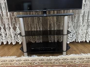 Şüşə TV stendi - Modern dizaynlı, üçsəviyyəli TV stendi - Rəng: qara lalafo.az -da Şüşə TV stendi - Modern dizaynlı, üçsəviyyəli TV stendi - Rəng: qara
