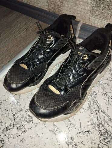 - Məhsul: idman ayaqqabısı (snicker) - Rəng: Qara – ağ altlıq və lalafo.az -da - Məhsul: idman ayaqqabısı (snicker) - Rəng: Qara – ağ altlıq və