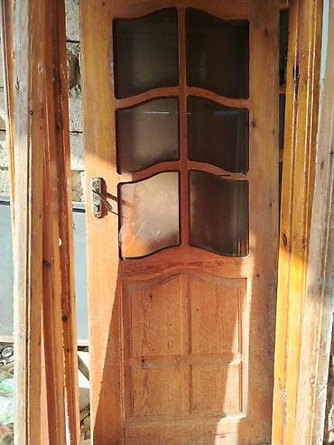 Ağac iç qapı dəsti - Material: təbii ağac (masiv), laklanmış səth - lalafo.az -da Ağac iç qapı dəsti - Material: təbii ağac (masiv), laklanmış səth -