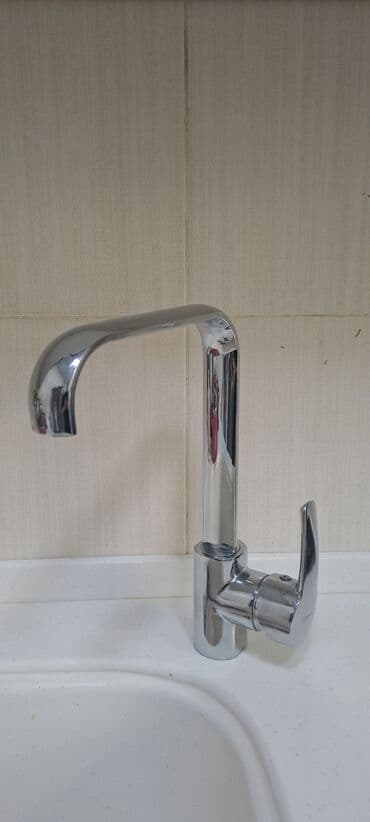 Təzə latun smestitel satılır.80 manata alınıb 3 hefte qabağ.Sadəcə lalafo.az -da Təzə latun smestitel satılır.80 manata alınıb 3 hefte qabağ.Sadəcə