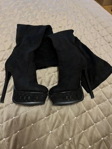 Qadın dizüstü çəkmələr – qara rəng, hündür tıxac dabanlı - Model lalafo.az -da Qadın dizüstü çəkmələr – qara rəng, hündür tıxac dabanlı - Model