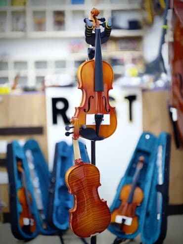 Skripkalar: Skiripka Skiripka "Tayste R80S" 4/1; 4/2; 4/3; 4/4 ölçüdə Rast lalafo.az -da — 4 Skripkalar: Skiripka Skiripka "Tayste R80S" 4/1; 4/2; 4/3; 4/4 ölçüdə Rast — 4