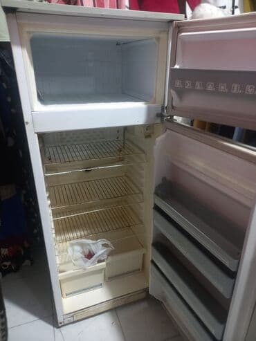 Сушилки для фруктов и овощей: Soyuducu satilir, tam islek, 120manat, sumqayit, NAZA🧚🏻 at lalafo.az — 1 Сушилки для фруктов и овощей: Soyuducu satilir, tam islek, 120manat, sumqayit, NAZA🧚🏻 — 1