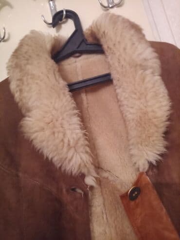 Təbii xəz dəri sintezi dublonka. Endirimli qiymətə. Qaçırmayın. Razmer lalafo.az -da Təbii xəz dəri sintezi dublonka. Endirimli qiymətə. Qaçırmayın. Razmer